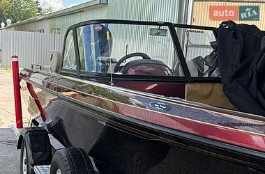 Катер Tracker Pro 2000 в Белой Церкви