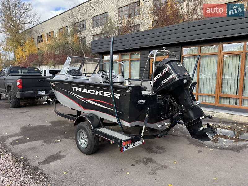 Катер Tracker Targa 2009 в Житомирі