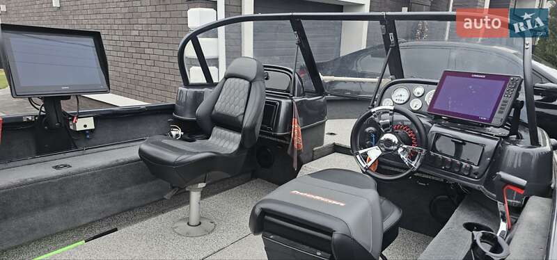 Лодка Tracker Targa 2006 в Борисполе