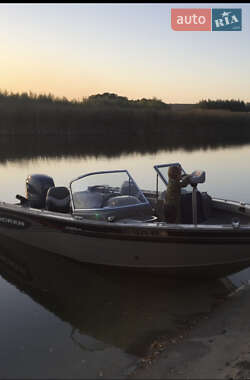 tracker targa 2002 в Кобеляки від професійного продавця Эрик