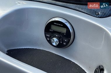 Катер Tracker Targa 2011 в Обухові