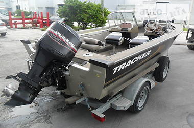 Катер Tracker Targa 2000 в Києві