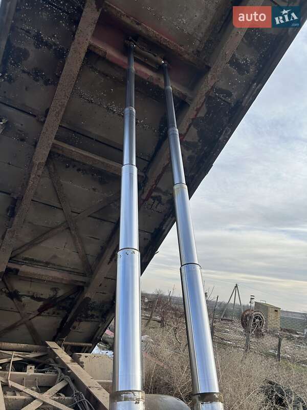 Trailer-Bygg KTTS 2002