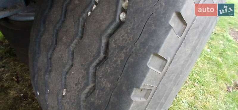 Тентований борт (штора) - напівпричіп Trailer Трейлер 1993 в Охтирці