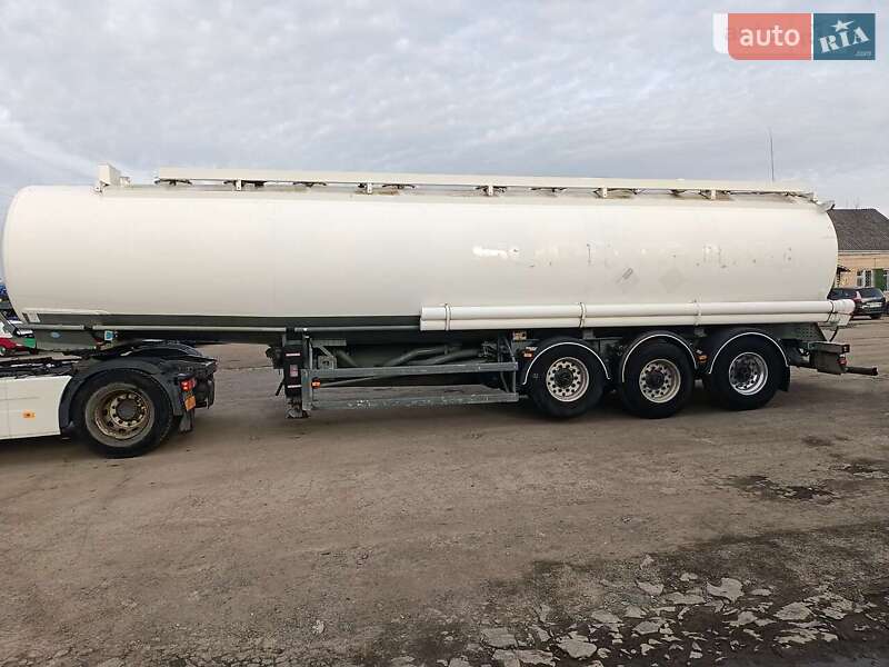 Цистерна напівпричіп Trailor GeneralTrailor 1998 в Вінниці