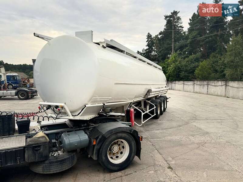 Цистерна полуприцеп Trailor S383EL 1992 в Киеве