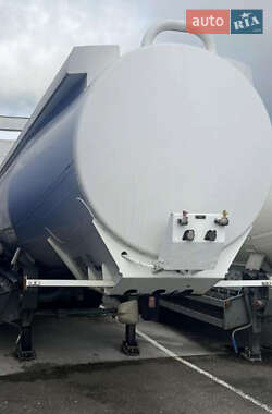 Цистерна полуприцеп Trailor S383EL 2007 в Виннице