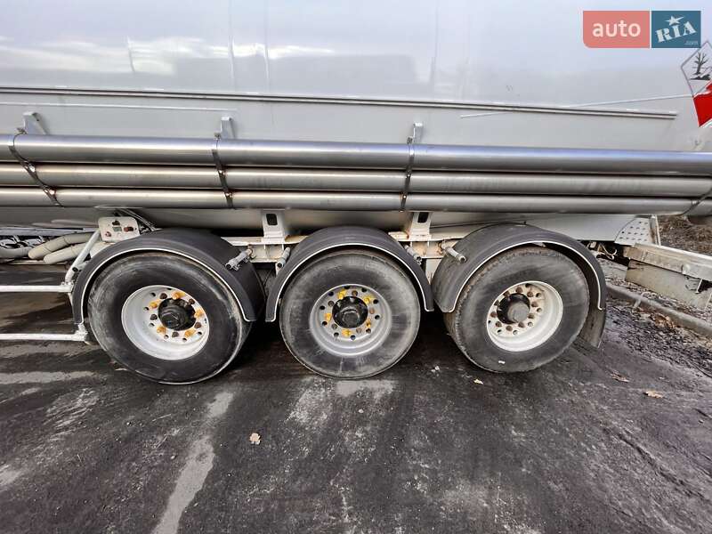 Цистерна напівпричіп Trailor SYY3CX 1994 в Києві