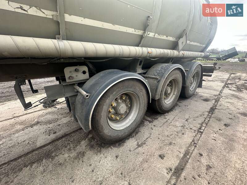 Цистерна напівпричіп Trailor SYY3CX 1993 в Новому Бузі фото 8 Цистерна напівпричіп Trailor SYY3CX 1993 в Новому Бузі