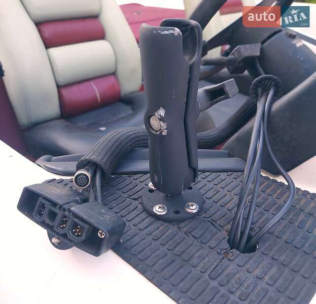 Лодка Triton Boats 19 ProXs 1999 в Одессе