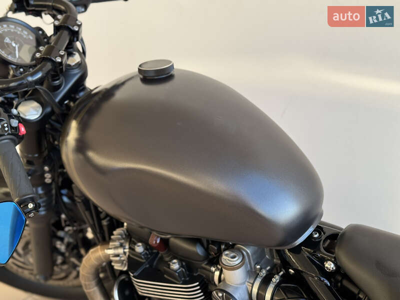 Мотоцикл Кастом Triumph Bobber 2022 в Києві фото 45 Мотоцикл Кастом Triumph Bobber 2022 в Києві