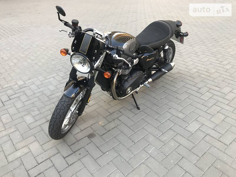 Мотоцикл Без обтекателей (Naked bike) Triumph Bonneville 2017 в Киеве
