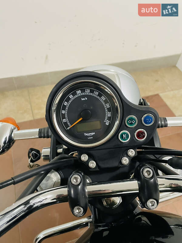 Мотоцикл Классик Triumph Bonneville 2010 в Киеве