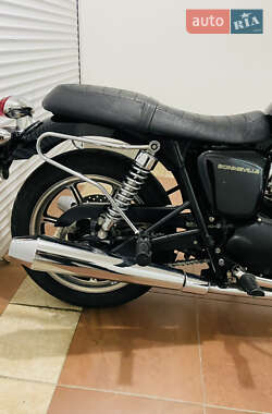 Мотоцикл Классик Triumph Bonneville 2010 в Киеве