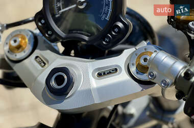 Боббер Triumph Bonneville 2020 в 