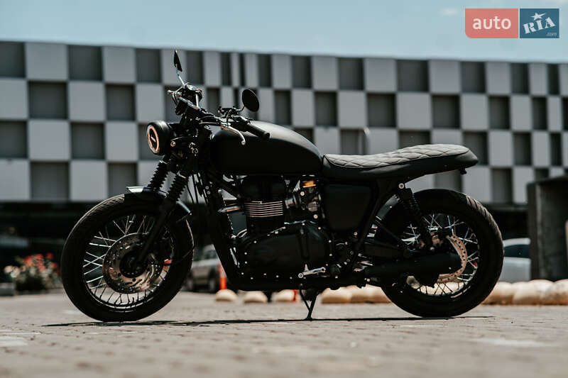 Мотоцикл Классик Triumph Bonneville 2010 в Одессе