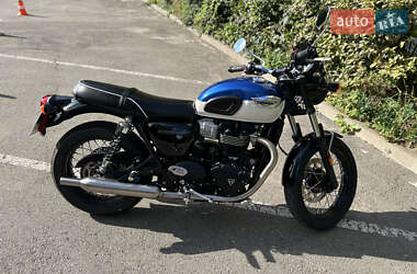 Мотоцикл Классик Triumph Bonneville 2022 в Киеве