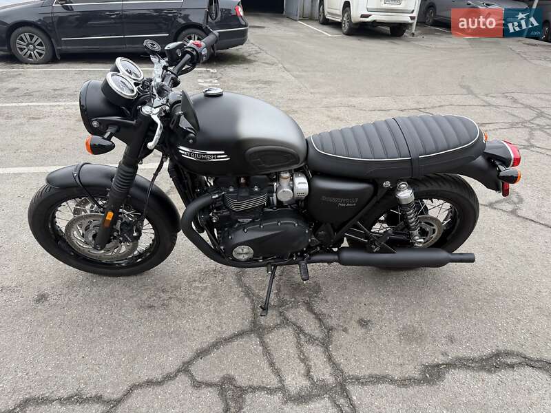 Кафе рейсер Triumph Bonneville 2023 в Киеве