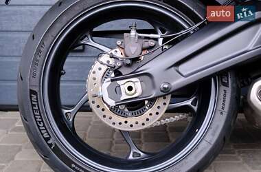 Мотоцикл Спорт-туризм Triumph Daytona 660 2024 в 