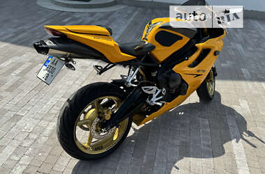 Спортбайк Triumph Daytona 675 2006 в Києві