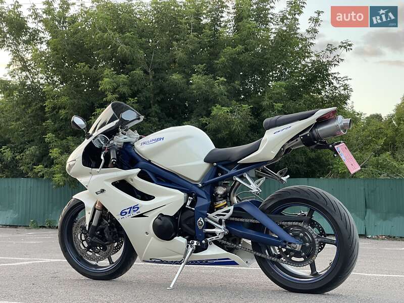 Спортбайк Triumph Daytona 675 2010 в Дубно