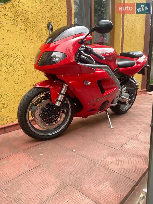 Мотоцикл Многоцелевой (All-round) Triumph Daytona 2004 в Киеве