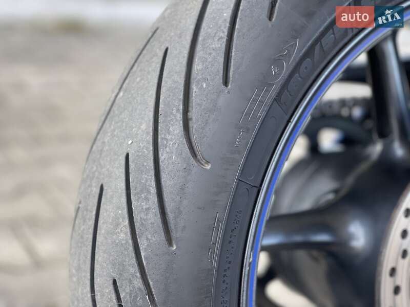 Спортбайк Triumph Daytona 2010 в Дубно