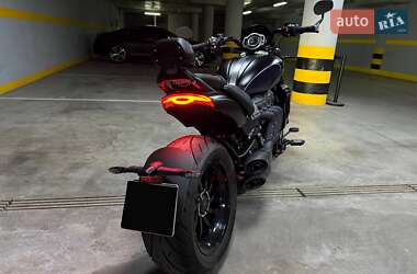 Мотоцикл Круізер Triumph Rocket 3 2024 в 
