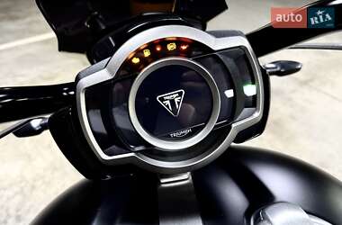 Мотоцикл Круізер Triumph Rocket 3 2024 в 