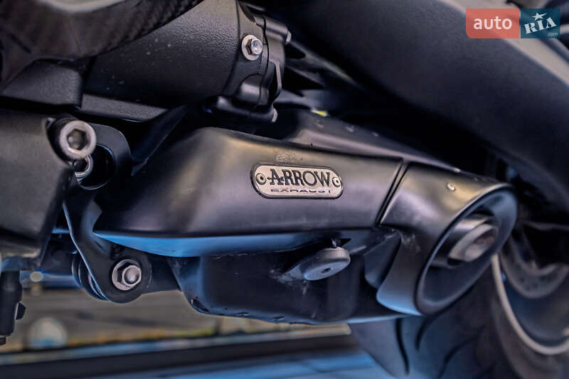 Мотоцикл Круизер Triumph Rocket 3 2020 в Киеве