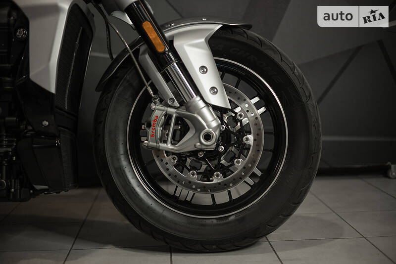 Мотоцикл Круизер Triumph Rocket III 2020 в Киеве