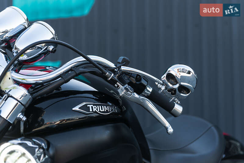 Мотоцикл Чоппер Triumph Rocket III 2016 в Мукачевому