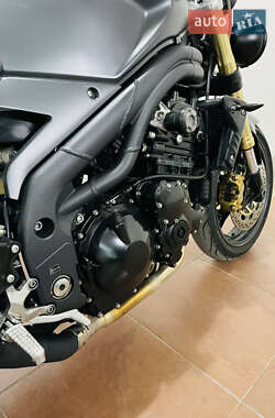 Мотоцикл Без обтекателей (Naked bike) Triumph Speed Triple 2007 в 