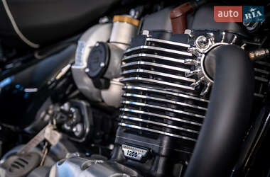 Мотоцикл Круизер Triumph Speedmaster 2022 в 