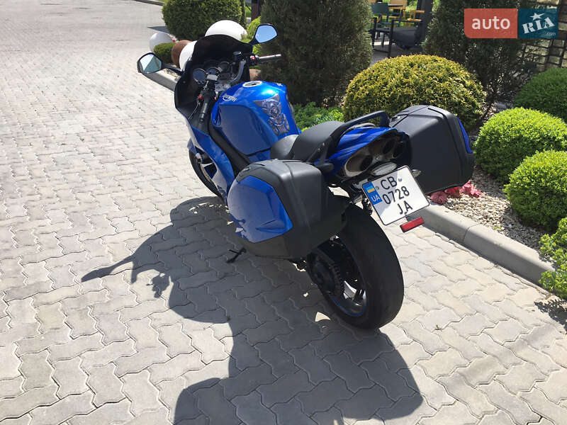 Мотоцикл Спорт-туризм Triumph Sprint ST 1050 2006 в Чернигове