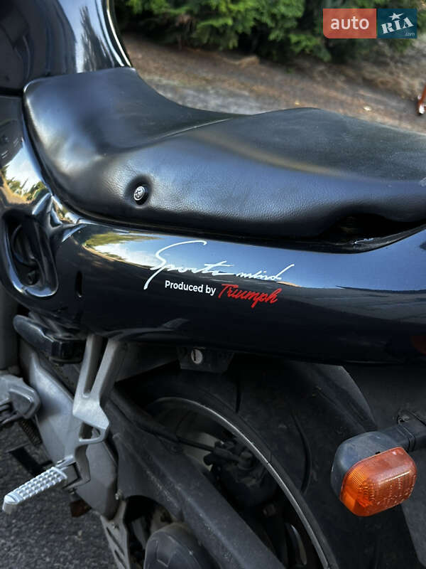 Мотоцикл Спорт-туризм Triumph Sprint 2004 в Рожище