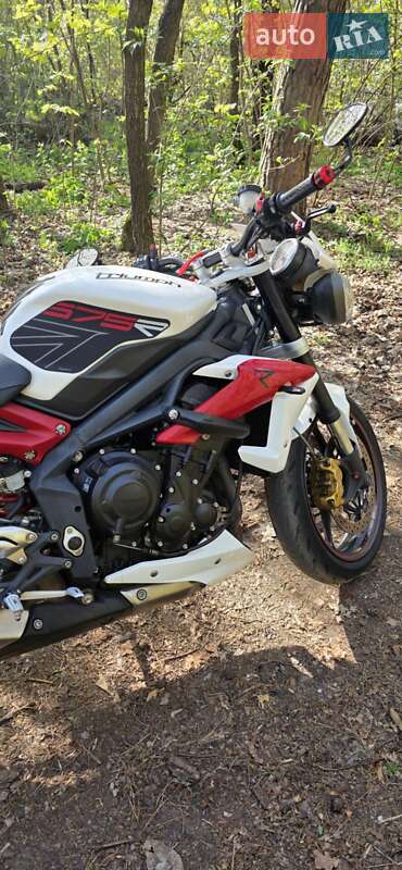Мотоцикл Без обтекателей (Naked bike) Triumph Street Triple 675 2013 в Киеве