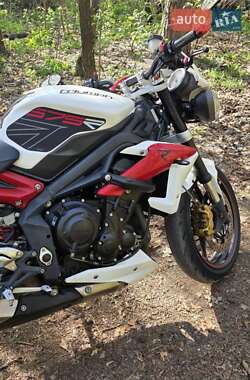 Мотоцикл Без обтекателей (Naked bike) Triumph Street Triple 675 2013 в 