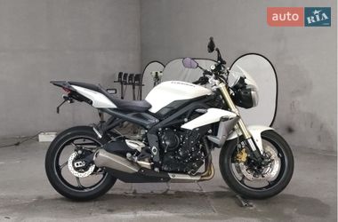 Мотоцикл Без обтекателей (Naked bike) Triumph Street Triple 675 2014 в Львове