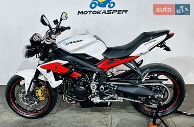 Мотоцикл Без обтікачів (Naked bike) Triumph Street Triple 675 2014 в Бердичеві