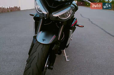 Мотоцикл Без обтекателей (Naked bike) Triumph Street Triple 2020 в 