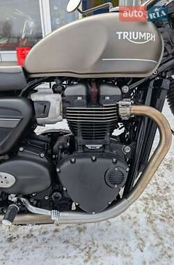 Мотоцикл Классік Triumph Street Twin 2022 в Києві