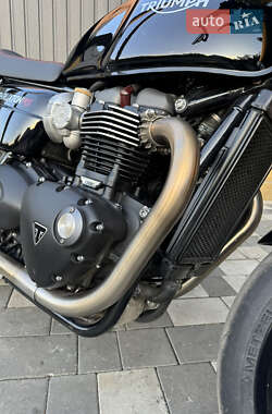 Кафе рейсер Triumph Thruxton 2021 в 
