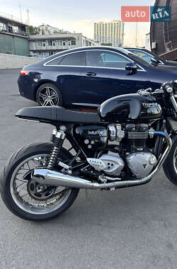 Кафе рейсер Triumph Thruxton 2016 в 