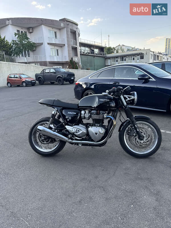 Кафе рейсер Triumph Thruxton 2016 в Одессе
