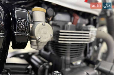 Мотоцикл Без обтекателей (Naked bike) Triumph Thruxton 2016 в 