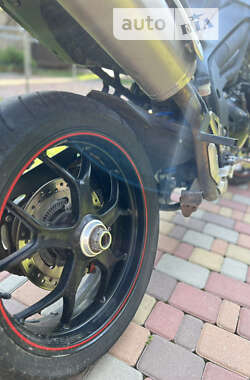 Мотоцикл Спорт-туризм Triumph Tiger 2012 в Вараше