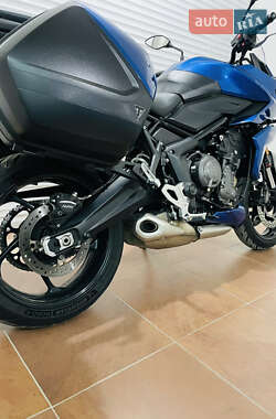 Мотоцикл Внедорожный (Enduro) Triumph Tiger 2022 в 