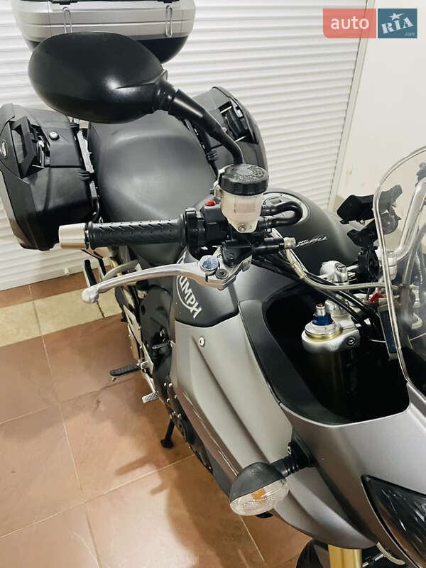 Мотоцикл Многоцелевой (All-round) Triumph Tiger 2010 в Киеве