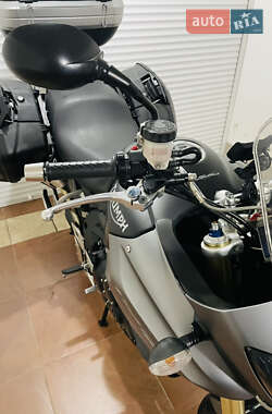 Мотоцикл Багатоцільовий (All-round) Triumph Tiger 2010 в 